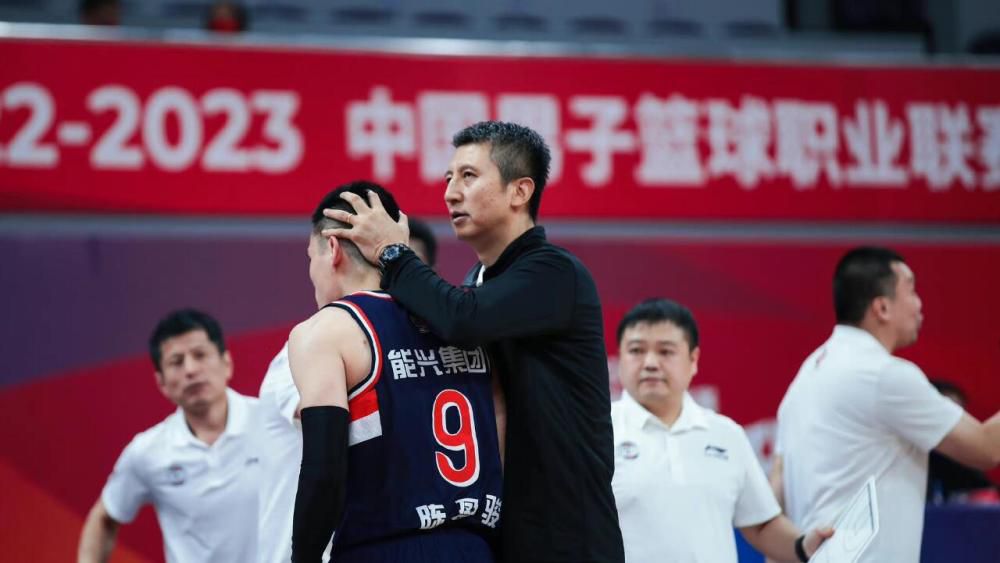 久久另类ts人妖一区二区